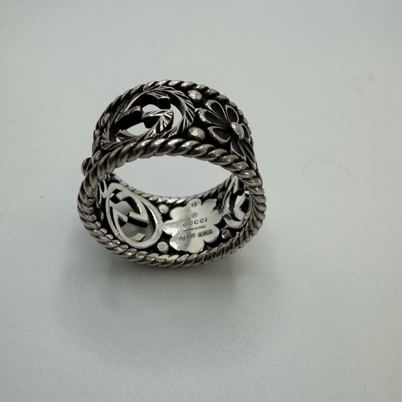 GUCCI INTERLOCKING SILVER RING - Picture 4 of 11